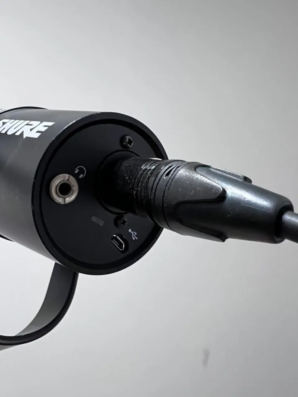 Microfone Shure MV7 podcast com Boom De Microfone - Foto 5