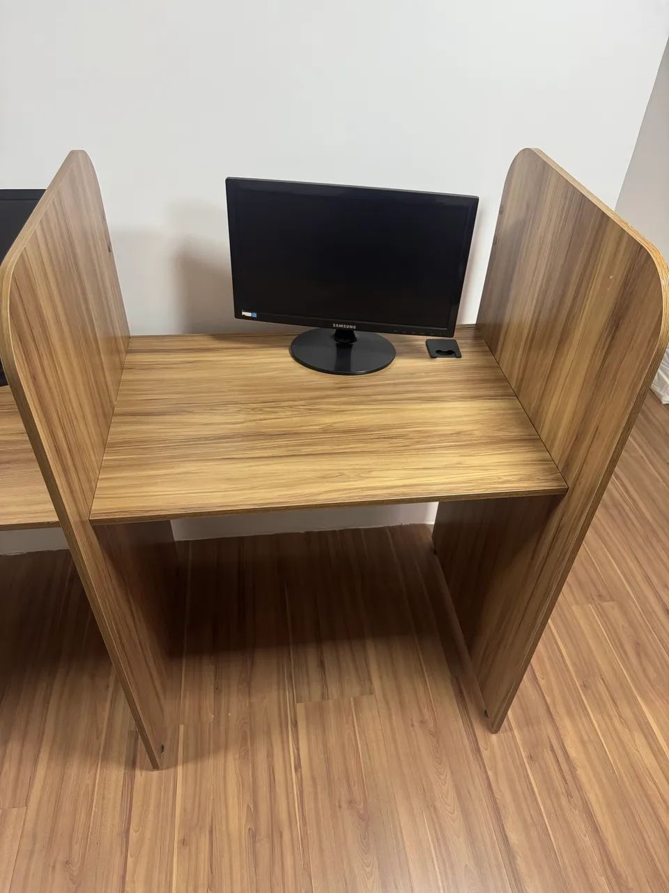 Estações de trabalho seminovas65192846682753122