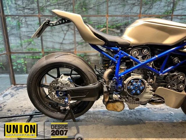 DUCATI 999 CUSTOMIZED - Foto 4