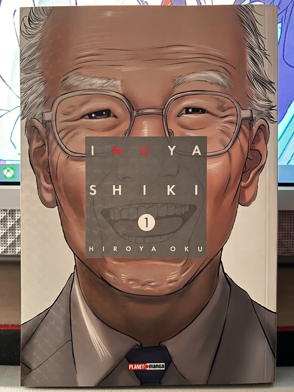 Inuyashiki Vol. 1