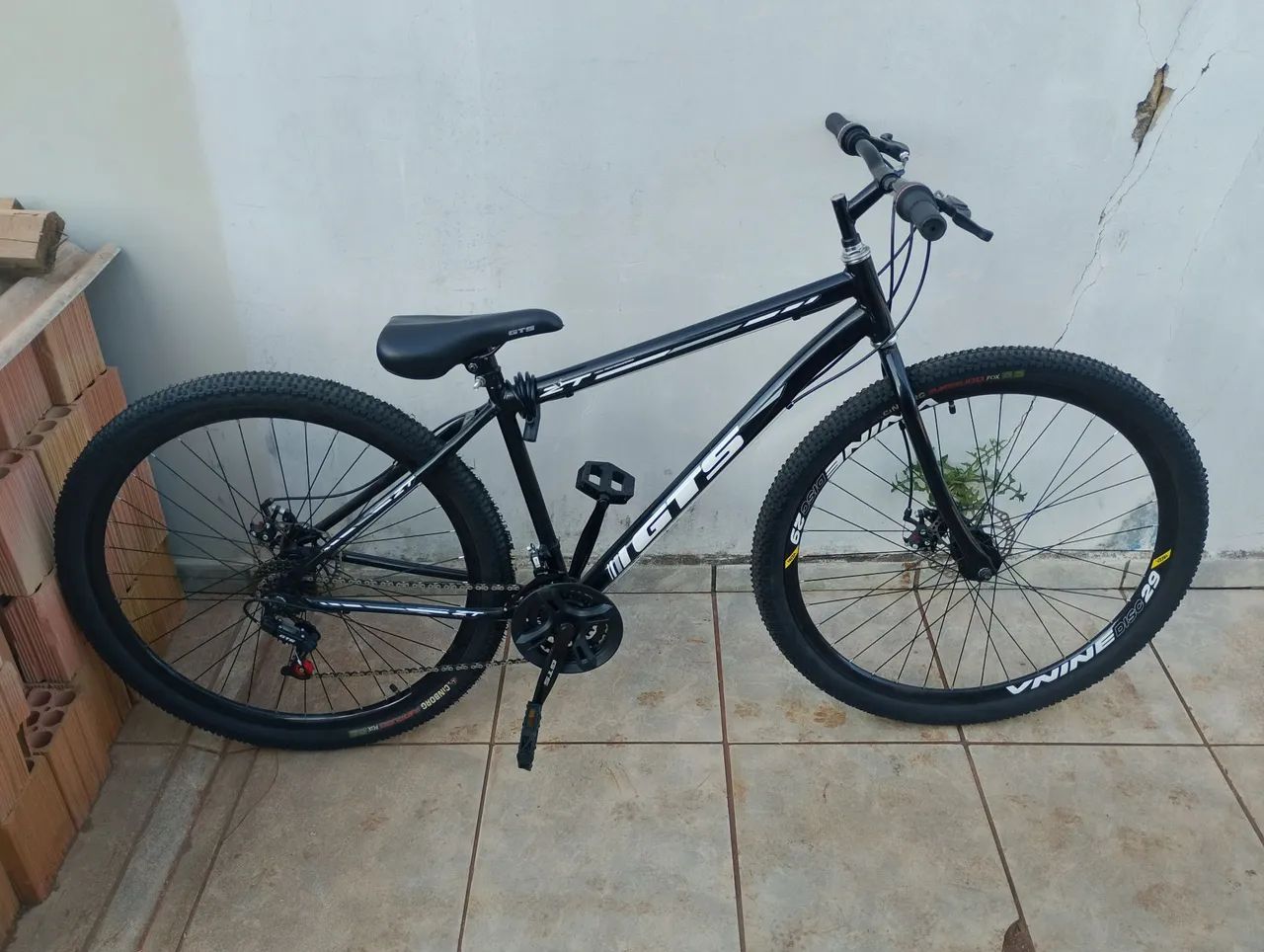 Bicicleta aro 29 semi-nova - Foto 3
