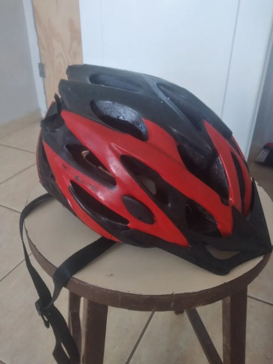 CAPACETE CICLISTA ? 