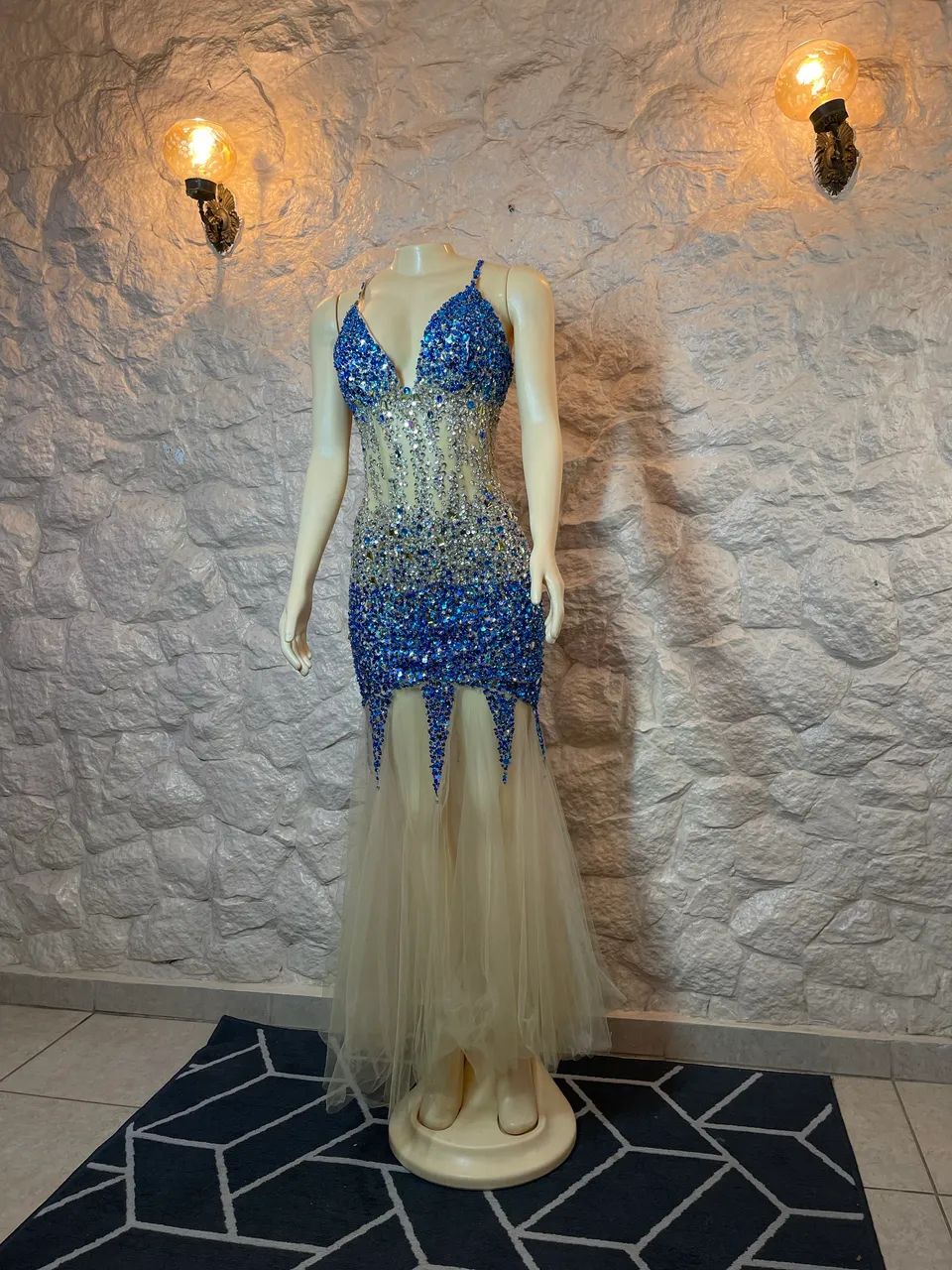 Vestido exclusivo de alta costura, Peça única.