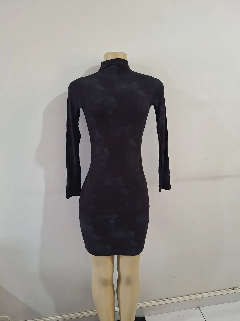 Vestido feminino manga longa 