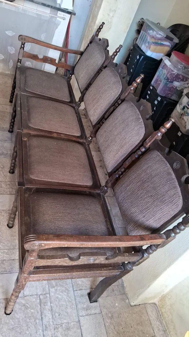 Sofá e poltronas