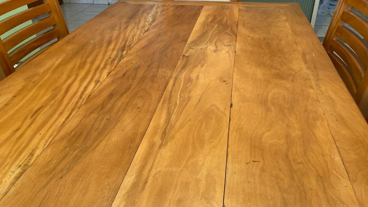 Mesa em madeira nobre - Foto 2
