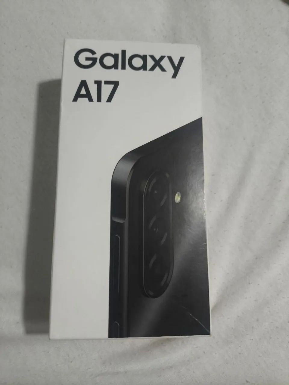 Galaxy A17 lacrado!