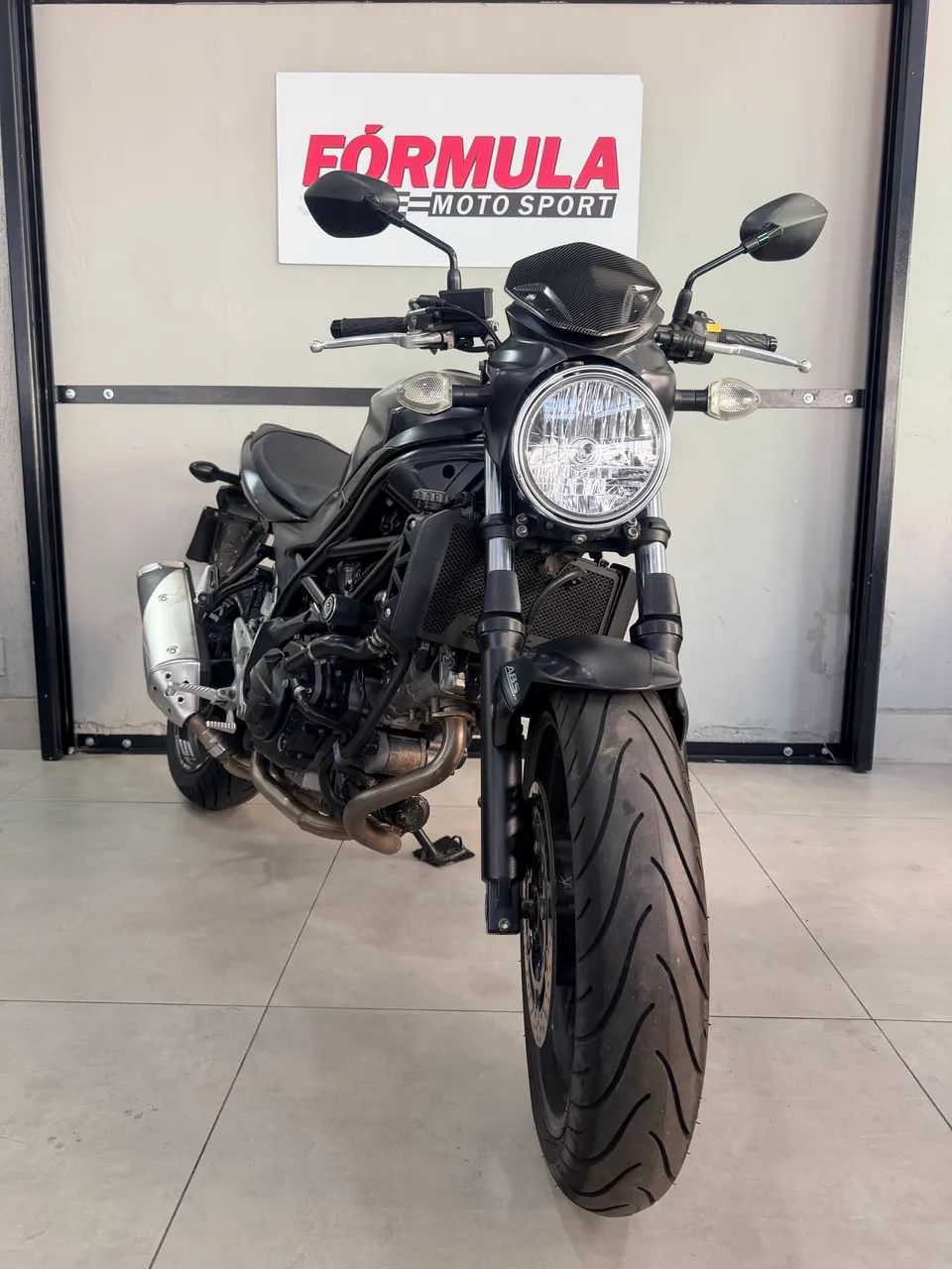 SUZUKI SV 650 2018 - Foto 2