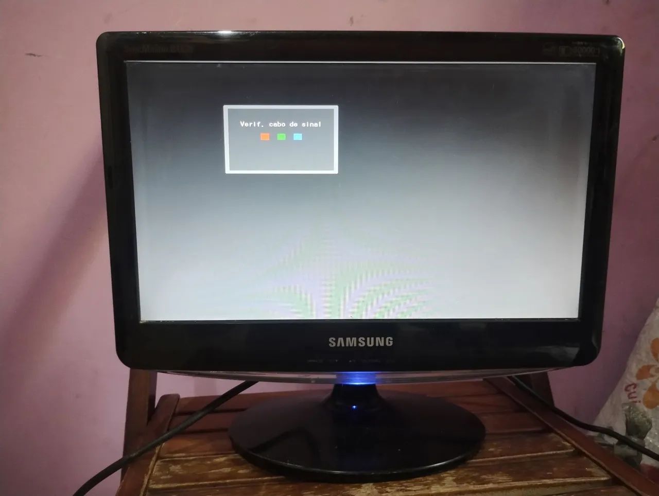 Monitor LCD Samsung 16 polegadas 
