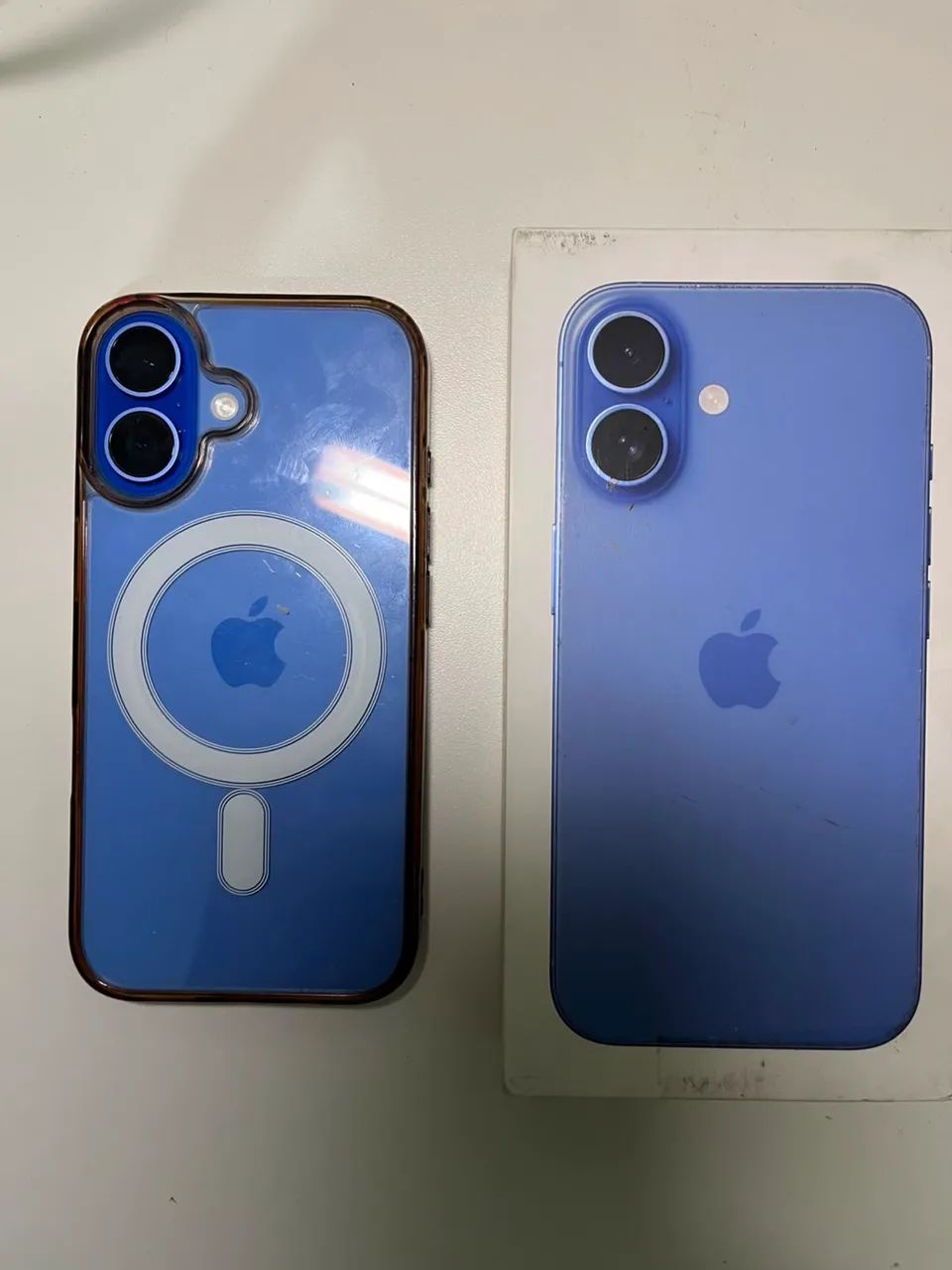 iPhone 16 azul  - Foto 2