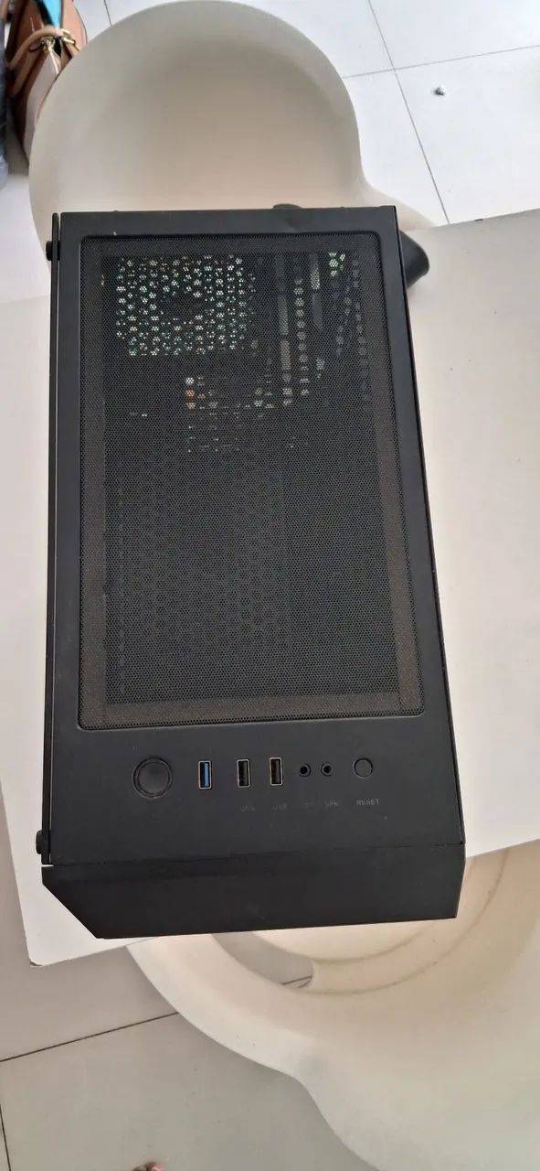 Gabinete Redragon  - Foto 3