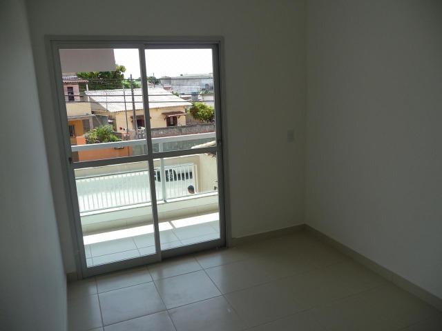 Apartamento Térreo-02 Quartos- Parque Tubarão - Foto 6