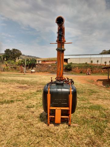 Pulverizador Jacto 400 l canhão - Foto 4