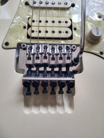 Guitarra Ibanez - Foto 4