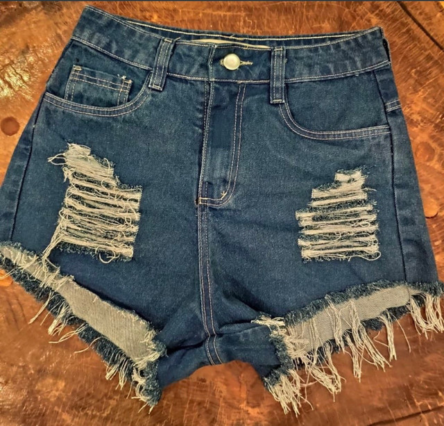 Roupas Novas e Estilosas