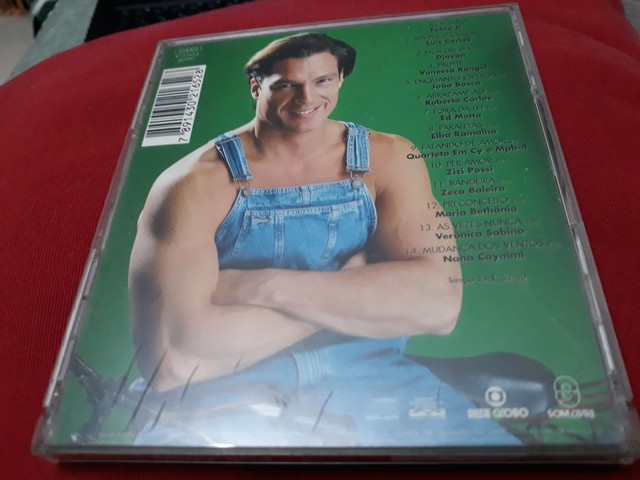 CD Por amor nacional - Foto 3