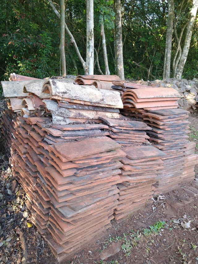 Telhas antigas64167788075265120