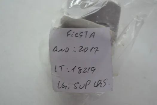 Presilha Suporte Quebra Sol Ford Fiesta 2017 Original  - Foto 4