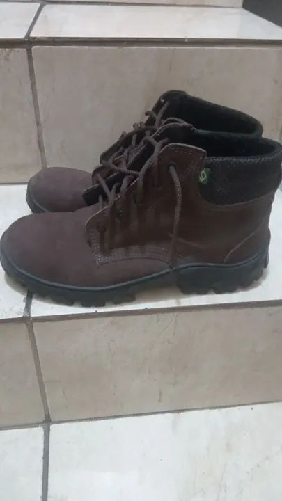 Bota Masculina Marrom