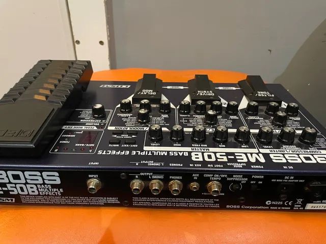 Pedaleira para Baixo BOSS ME-50B Multiple Effects - Foto 5