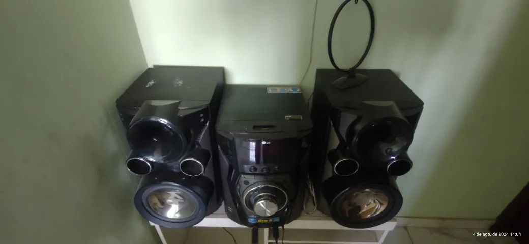 LG 600 w RMS