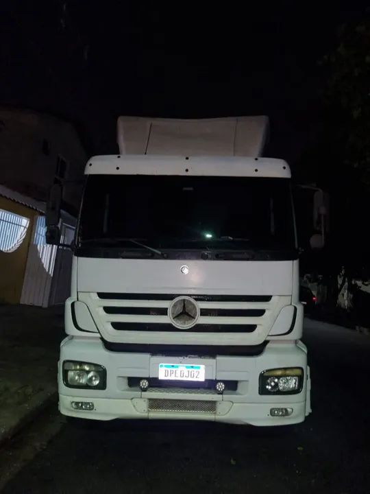 Caminhão Mercedes-Benz AXOR 1933 - Foto 7
