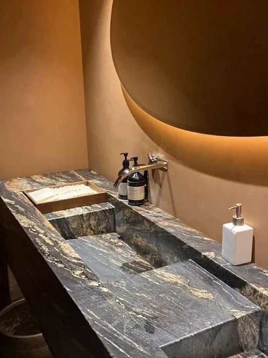 Nichos e bancadas em porcelanatos sob medidas  - Foto 5