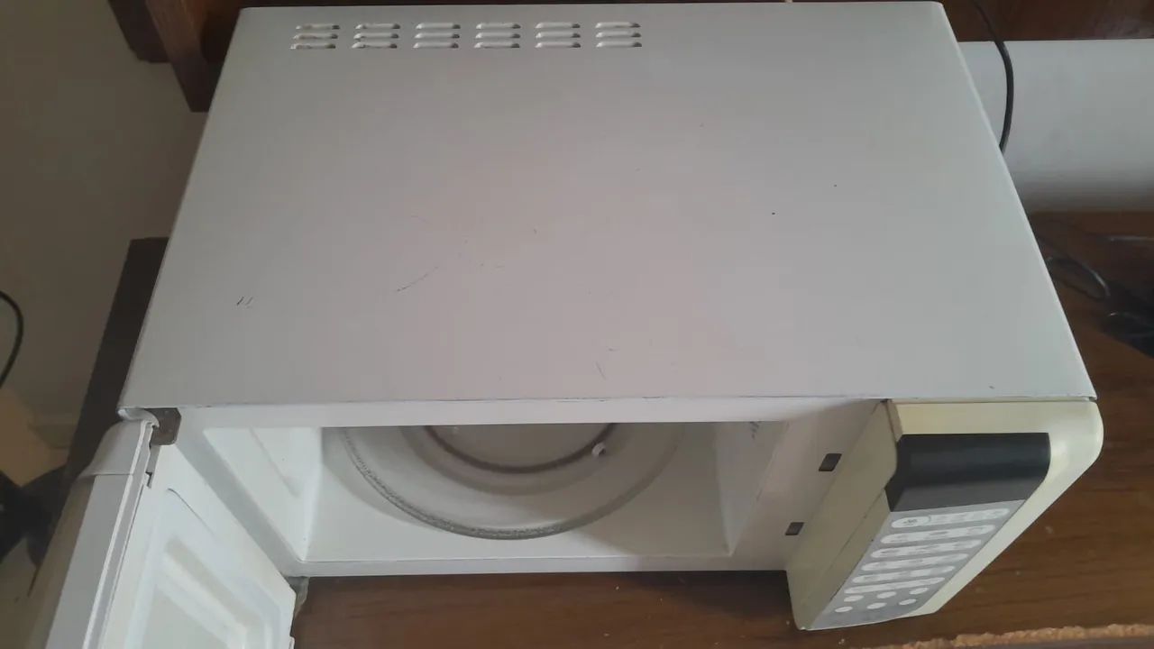 Micro-ondas Electrolux 31 litros em excelente estado  - Foto 2