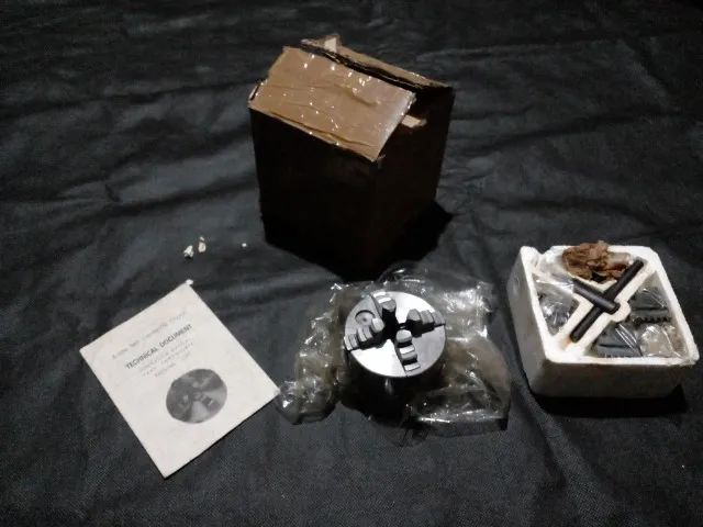 Placa de torno 80 mm 4 castanhas autocentrante sem uso !!