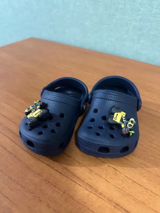 Crocs Littles Baby NOVO (Tamanho C2/3 = 17/18) - Foto 2