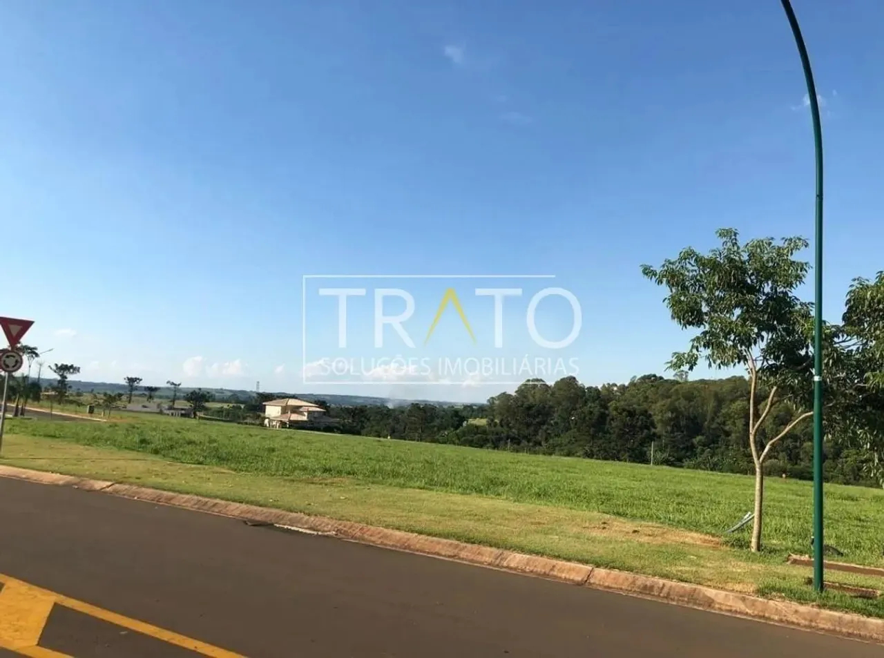 Belíssimo terreno à venda no Residencial Haras Patente