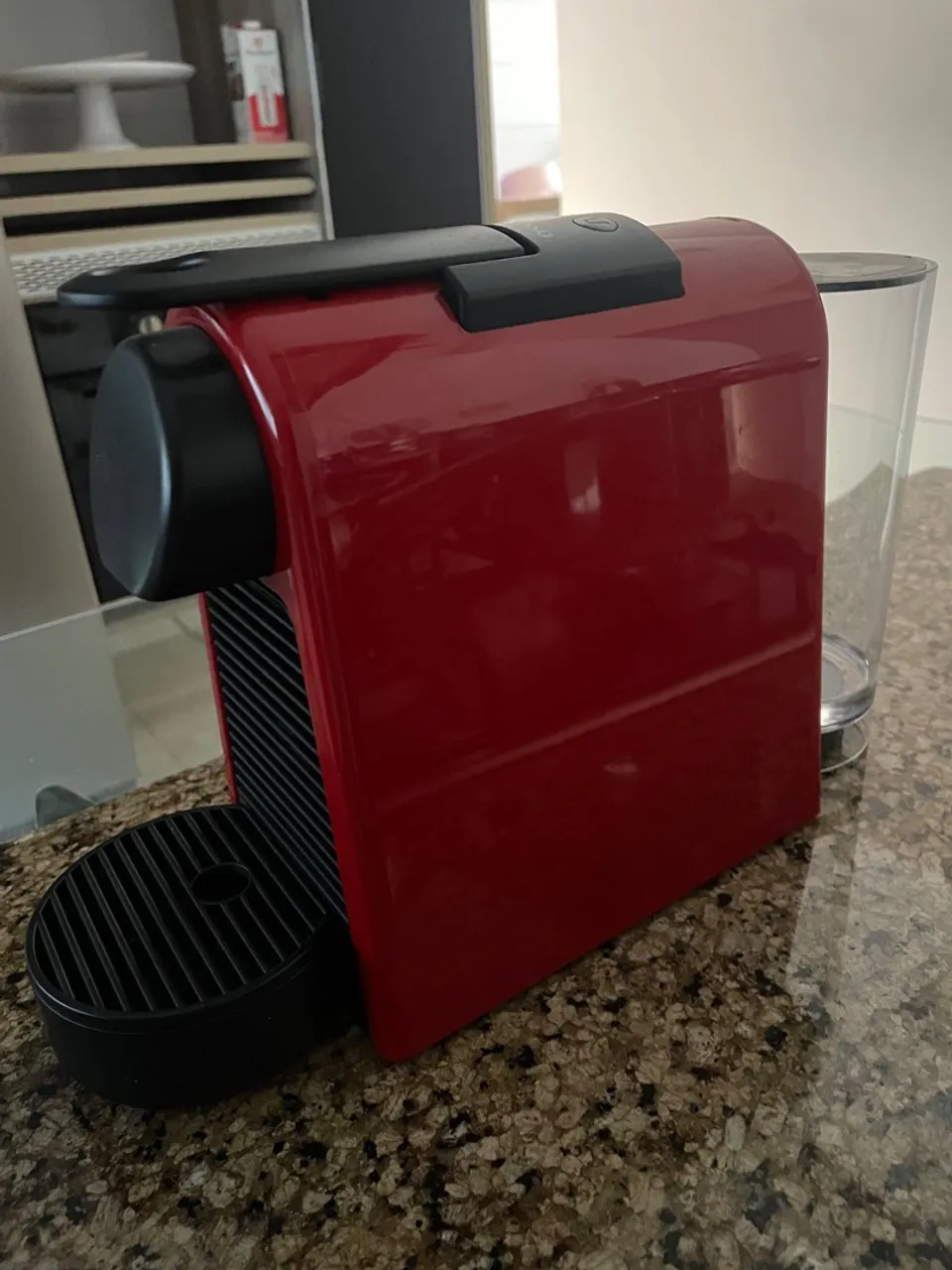 Cafeteira Nespresso Vermelha - Pronta Entrega
