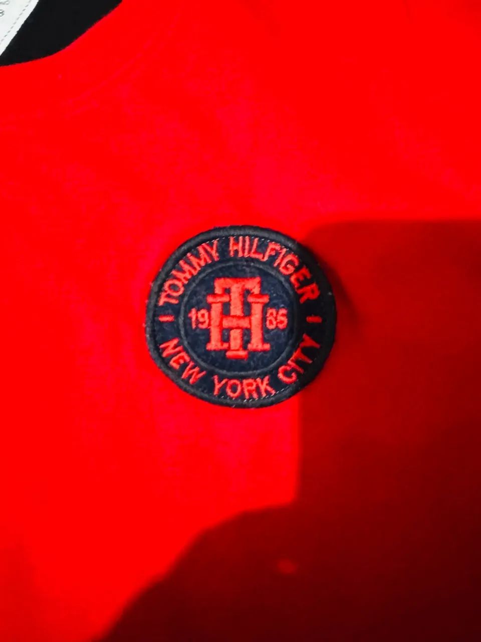 Camiseta Tommy Hilfiger Color Block - L - Foto 2