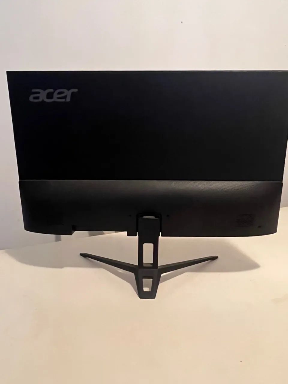 Monitor Gamer - Acer Nitro KG243Y  - Foto 2