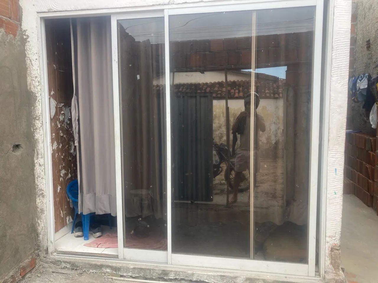 Porta de vidro 64840845294593120