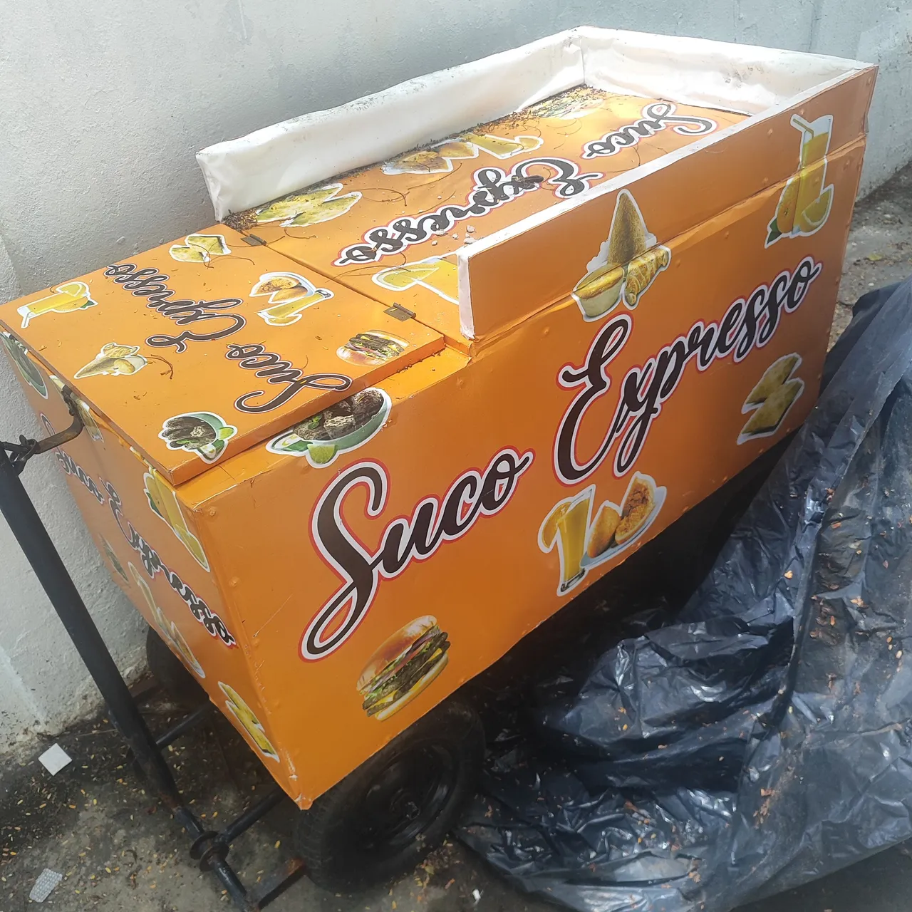 Carrinho de Lanche e Suco
