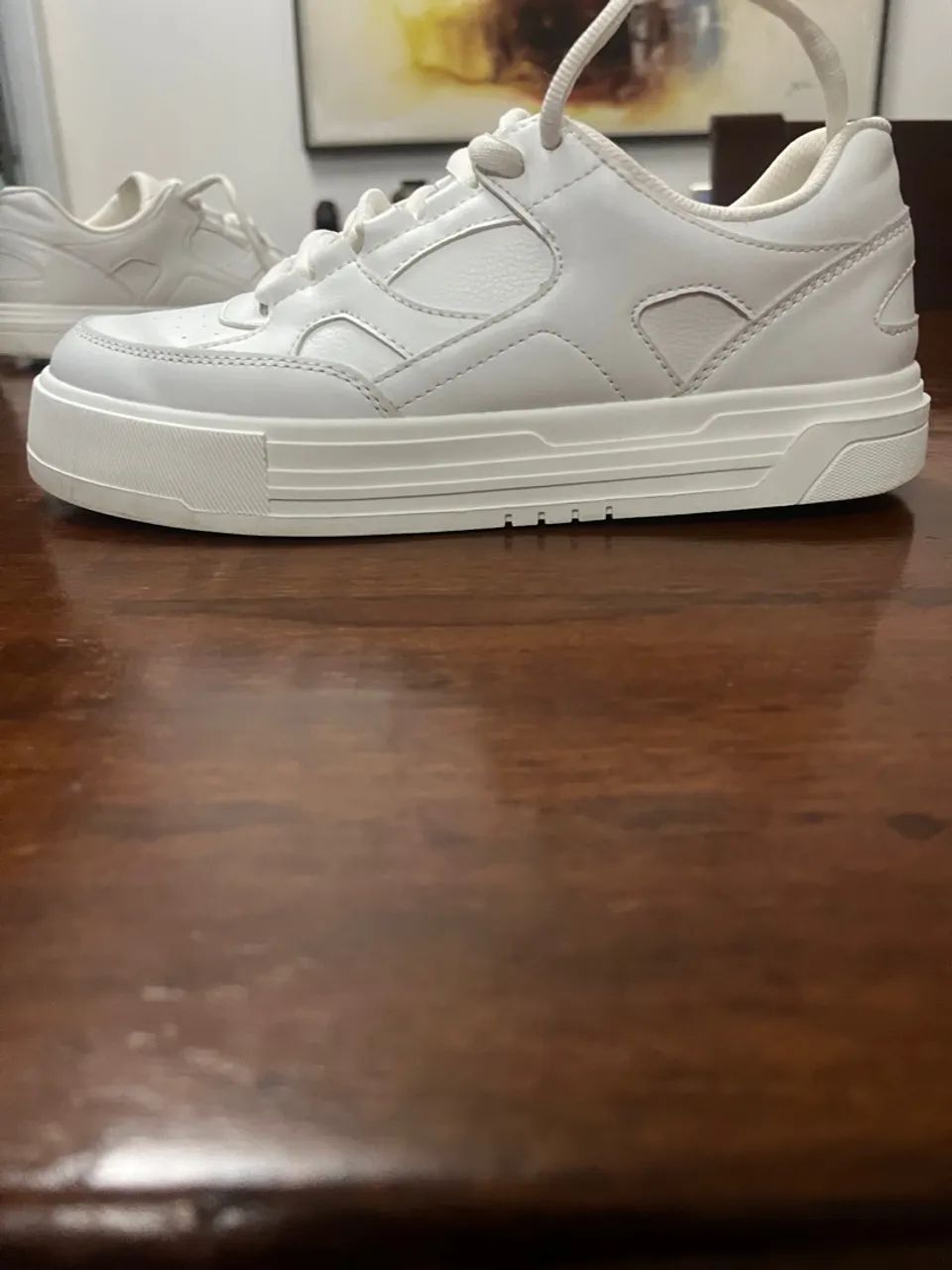 Tênis branco Zara