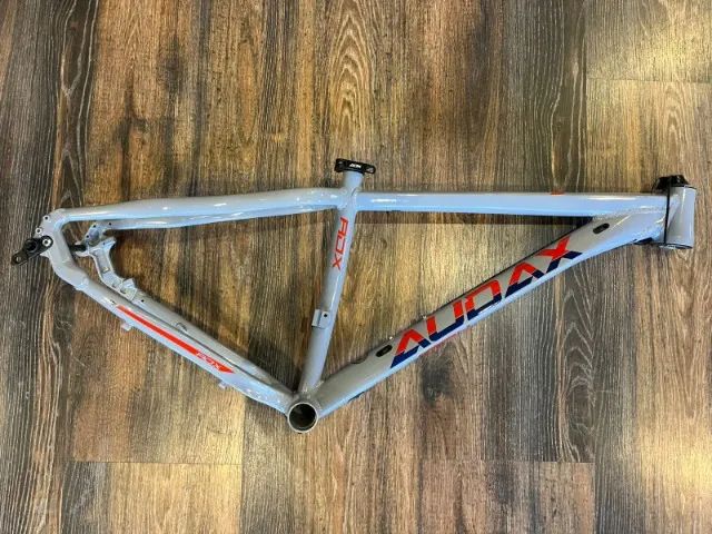 Quadro Audax ADX 100 Mtb Boost Tapered Cinza 