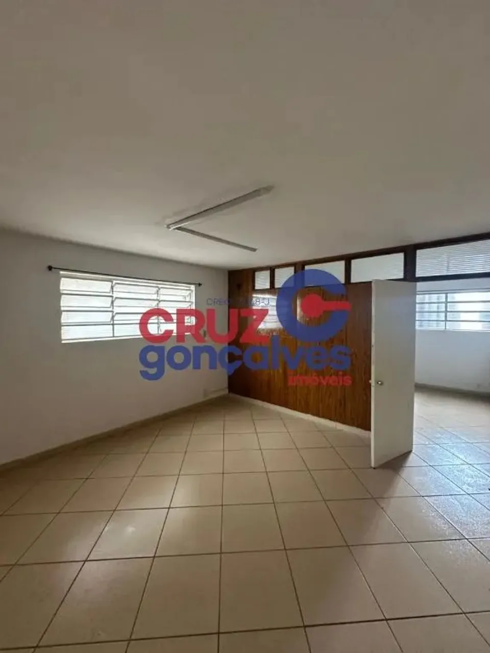 Sala Comercial no Centro de Rio Claro - Ótima localização!