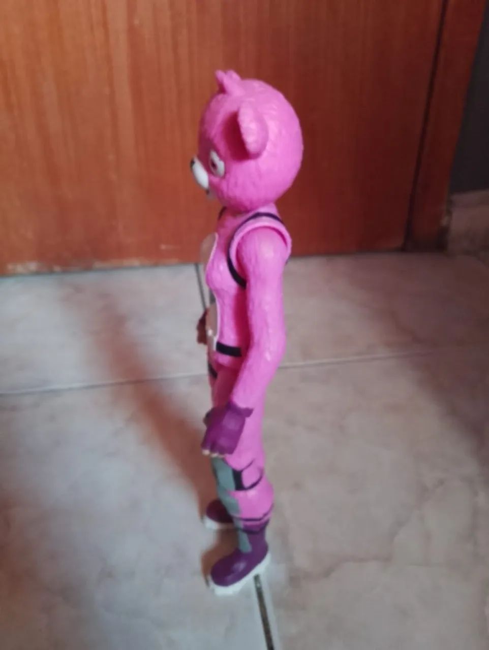 Ursa rosa, boneco do fortnite, boneco de 30cm. - Foto 2