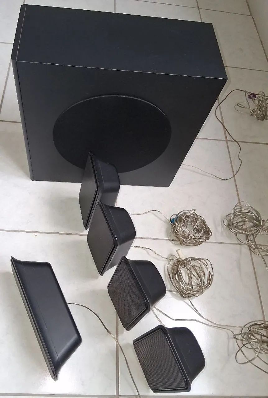 CONJUNTO CAIXAS DE SOM HOME THEATHER PHILIPS  - Foto 5