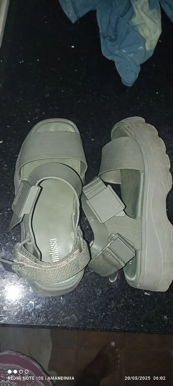 Sandália Melissa Verde militar número 33/34