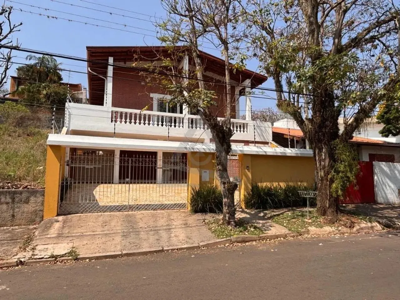Casa à venda em Campinas, Jardim das Paineiras, com 4 quartos, com 251 m²