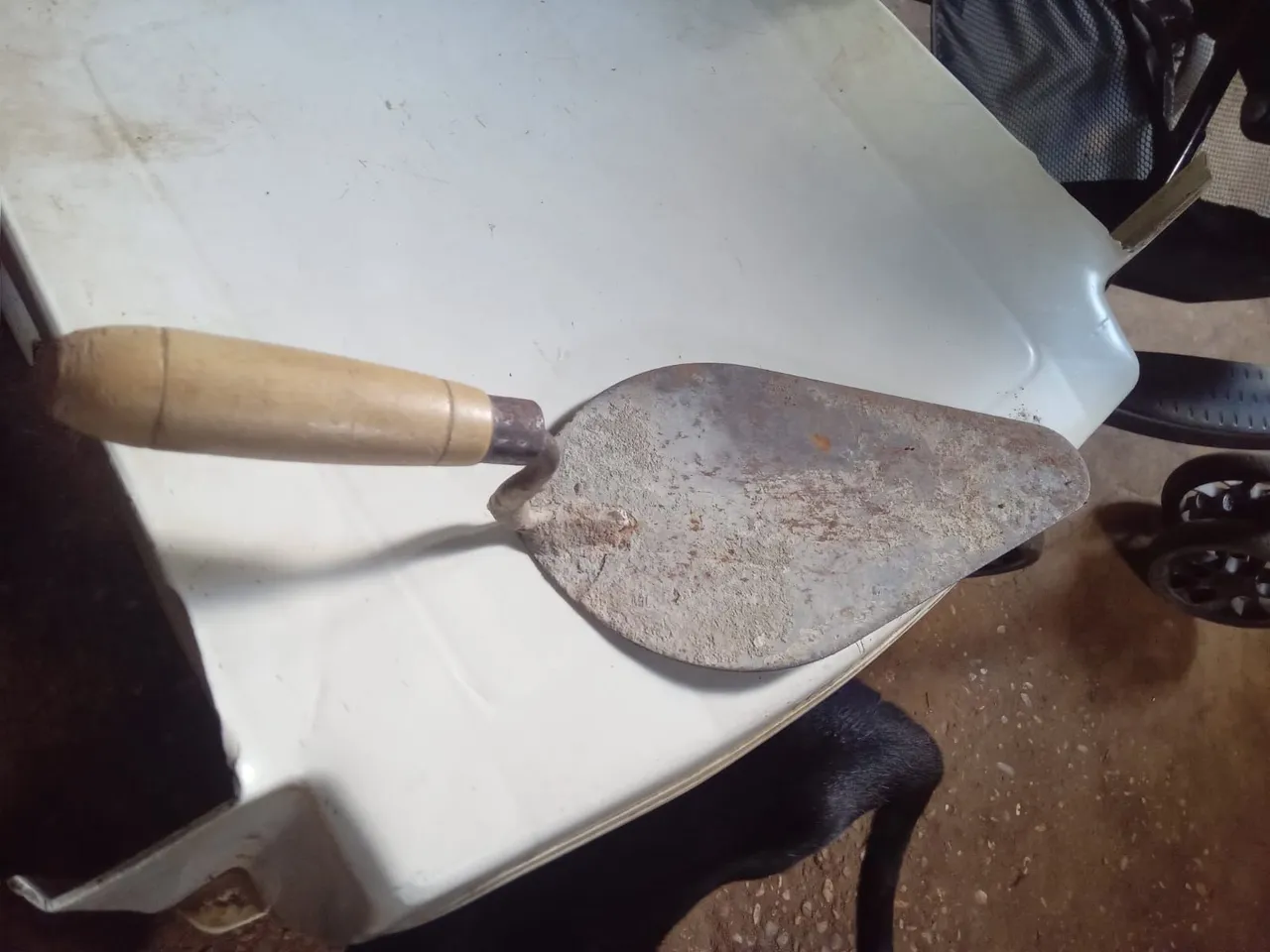 Talocha de pedreiro em bom estado