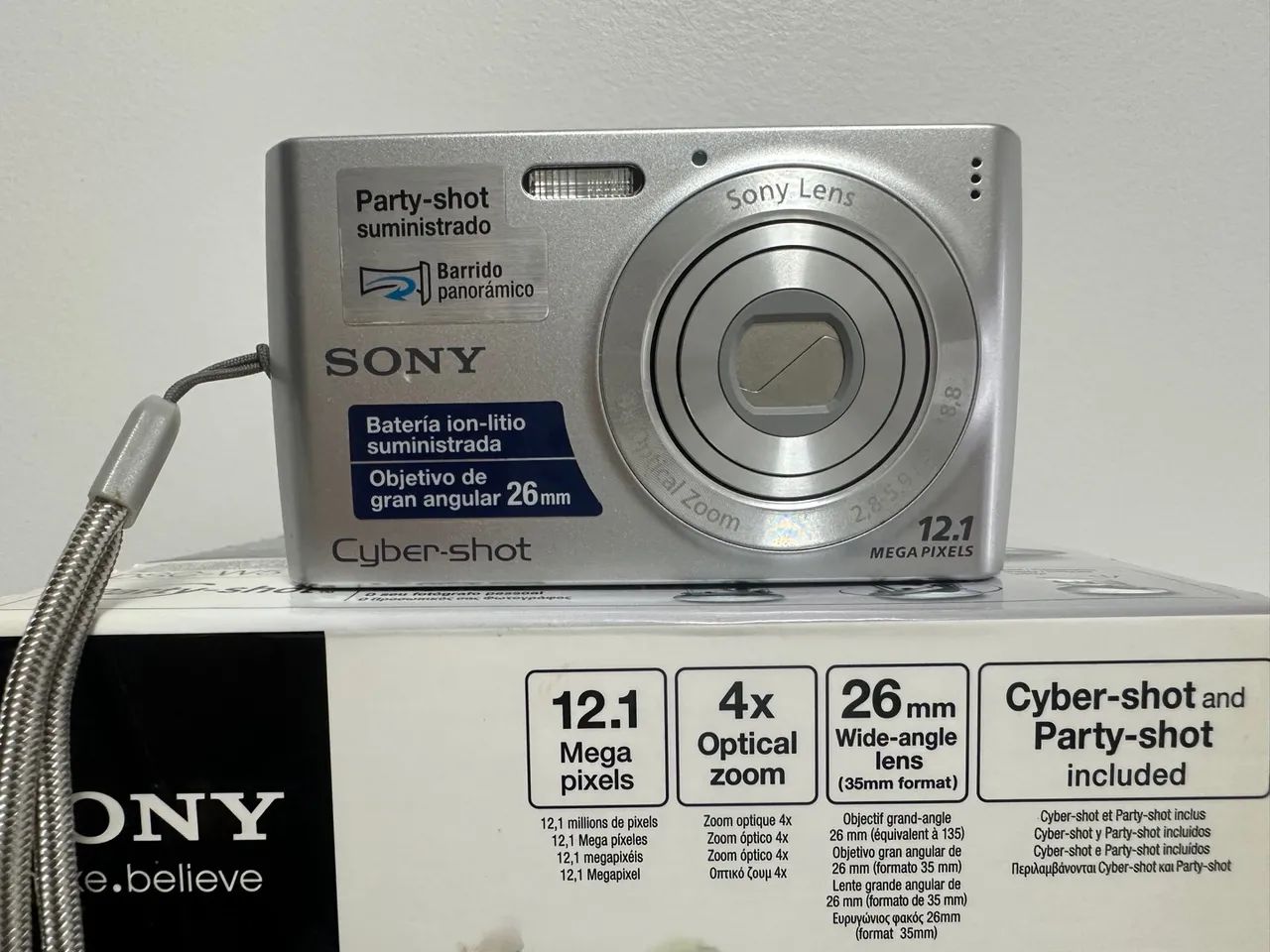 Câmera Sony Cybershot Party shot Cyber-Shot 12.1 megapixel