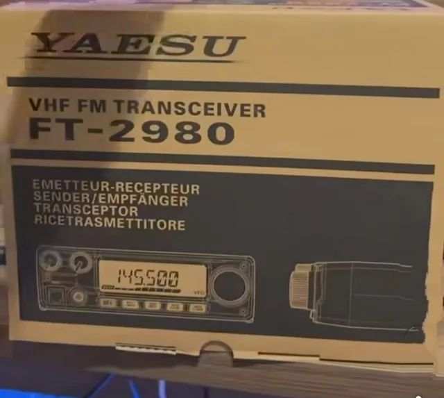 Rádio yaesu 