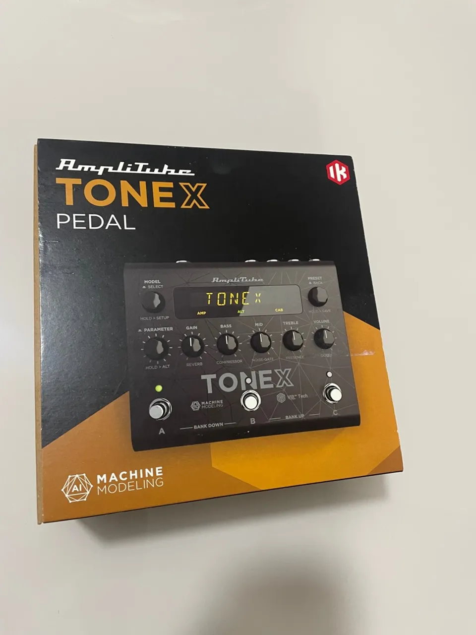 TONEX ik multimedia pedaleira guitarra