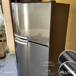 Adesivos para envelopamento de geladeira, fogão, paredes, moveis e eletrodomésticos.