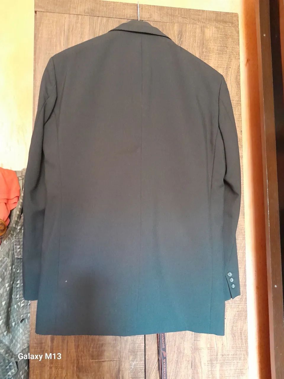 Terno completo Ângelo Litrico blaiser 50 e calça 44 - Foto 3
