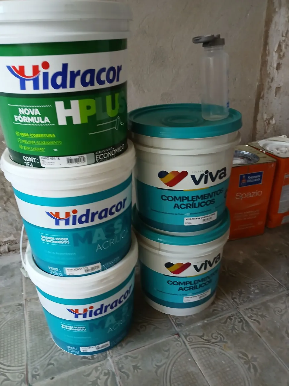 Tintas Hidracor e Viva para pintura